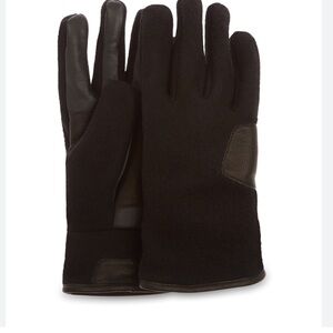 UGG Men’s Suede Smart Gloves
